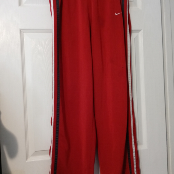 π NIKE RED ATHLETIC MEN JOGGER π - Picture 11 of 11
